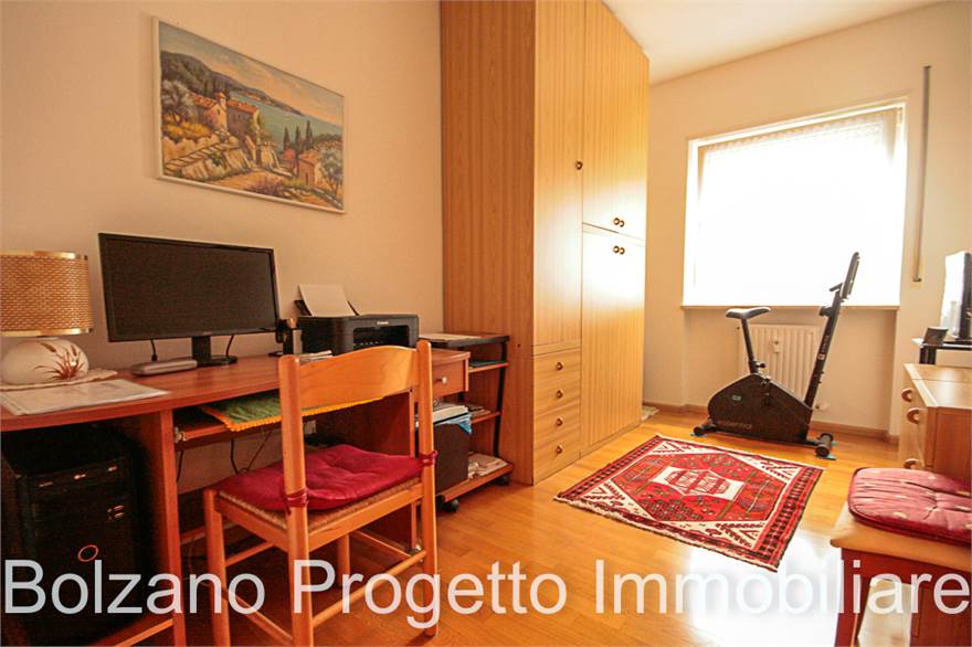 Photo 31