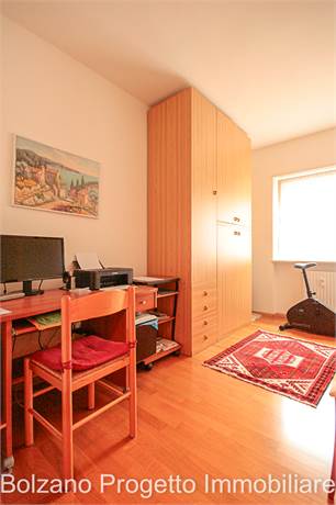 Photo 32